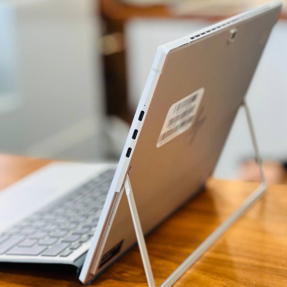 لپ تاپ استوک 13 اینچی اچ پی مدل HP Elite X2 G4 i5 8350U 16GB 256GB Intel UHD 620 مشخصات، قیمت و خرید لپ تاپ استوک 13 اینچی اچ پی مدل HP Elite X2 G4 i5 8350U 16GB 256GB Intel UHD 620