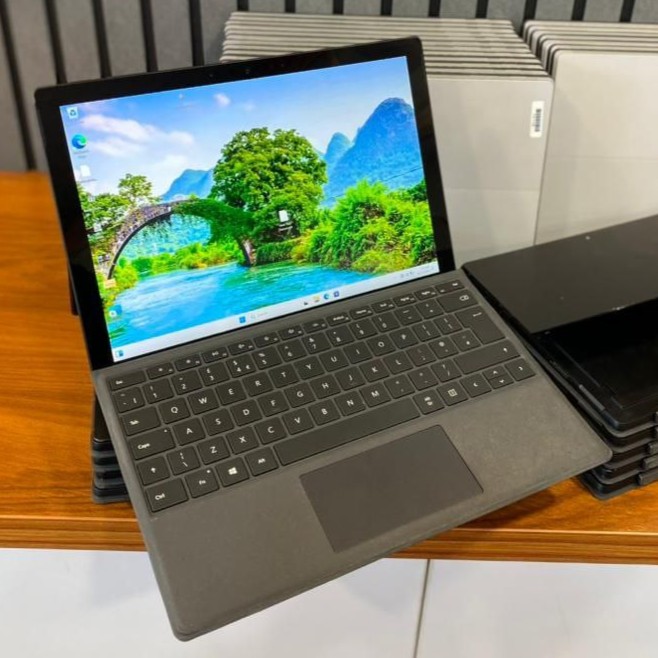 لپ تاپ استوک 12.3 اینچی مایکروسافت مدل Microsoft Surface Pro 7 i5 1035G4 8GB 256GB Intel Iris Plus مشخصات، قیمت و خرید لپ تاپ استوک 12.3 اینچی مایکروسافت مدل Microsoft Surface Pro 7 i5 1035G4 8GB 256GB Intel Iris Plus
