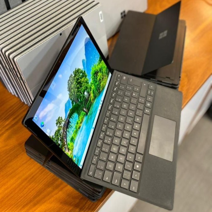 لپ تاپ استوک 12.3 اینچی مایکروسافت مدل Microsoft Surface Pro 7 i5 1035G4 8GB 256GB Intel Iris Plus مشخصات، قیمت و خرید لپ تاپ استوک 12.3 اینچی مایکروسافت مدل Microsoft Surface Pro 7 i5 1035G4 8GB 256GB Intel Iris Plus