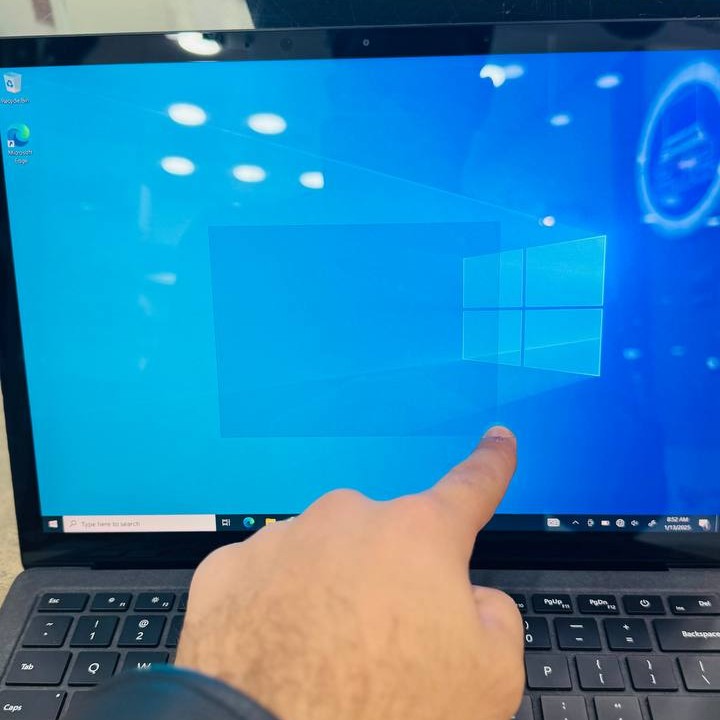 لپ تاپ استوک 13.5 مایکروسافت مدل Microsoft Surface Laptop 2 i7 8650U 16GB 512GB Intel UHD 620 مشخصات، قیمت و خرید لپ تاپ استوک 13.5 مایکروسافت مدل Microsoft Surface Laptop 2 i7 8650U 16GB 512GB Intel UHD 620