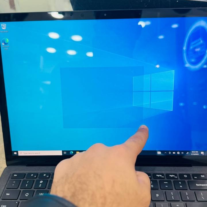 لپ تاپ استوک 13.5 اینچی مایکروسافت مدل Microsoft Surface Laptop 5 i7 1265U 16GB 256GB Intel Iris Xe مشخصات، قیمت و خرید لپ تاپ استوک 13.5 اینچی مایکروسافت مدل Microsoft Surface Laptop 5 i7 1265U 16GB 256GB Intel Iris Xe