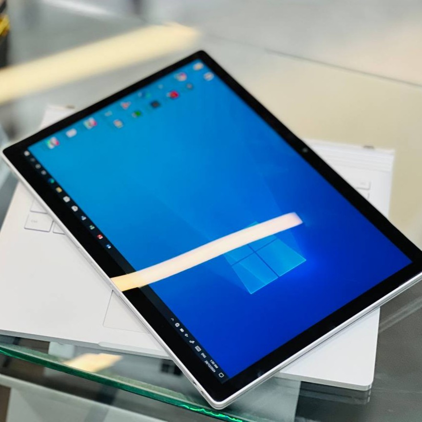لپ تاپ استوک 13.5 اینچی مایکروسافت مدل Microsoft Surface Book 2 i7 8650U 8GB 256GB NVIDIA GTX 1050 مشخصات، قیمت و خرید لپ تاپ استوک 13.5 اینچی مایکروسافت مدل Microsoft Surface Book 2 i7 8650U 8GB 256GB NVIDIA GTX 1050