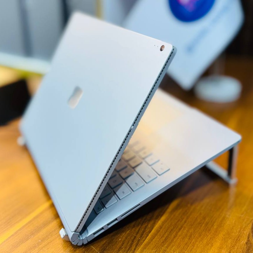 لپ تاپ استوک 13.5 اینچی مایکروسافت مدل Microsoft Surface Book 1 i5 6300U 8GB 256GB Intel HD Graphics 520 مشخصات، قیمت و خرید لپ تاپ استوک 13.5 اینچی مایکروسافت مدل Microsoft Surface Book 1 i5 6300U 8GB 256GB Intel HD Graphics 520