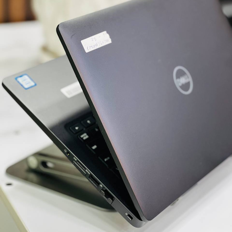 لپ تاپ استوک 13.3 اینچی دل مدل Dell Latitude 5300 i7 8665U 16GB 256GB Intel UHD 620 مشخصات، قیمت و خرید لپ تاپ استوک 13.3 اینچی دل مدل Dell Latitude 5300 i7 8665U 16GB 256GB Intel UHD 620