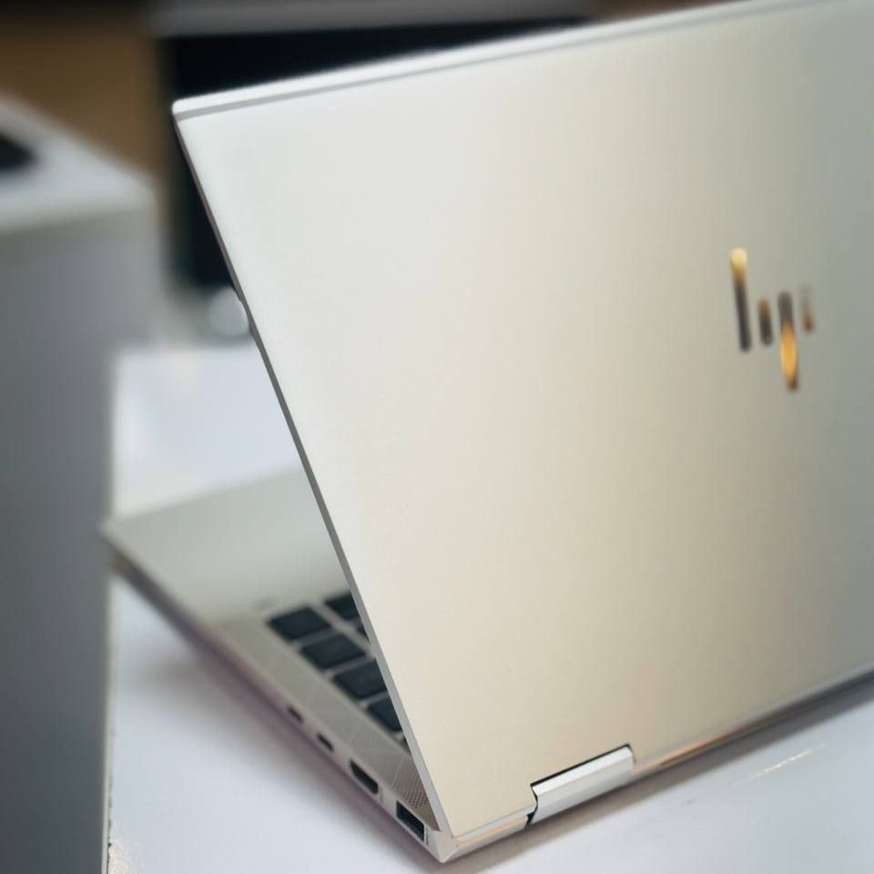 لپ تاپ استوک 14 اینچی اچ پی مدل HP EliteBook 1040 G7 i7 10710U 32GB 512GB Intel UHD 620 مشخصات، قیمت و خرید لپ تاپ استوک 14 اینچی اچ پی مدل HP EliteBook 1040 G7 i7 10710U 32GB 512GB Intel UHD 620
