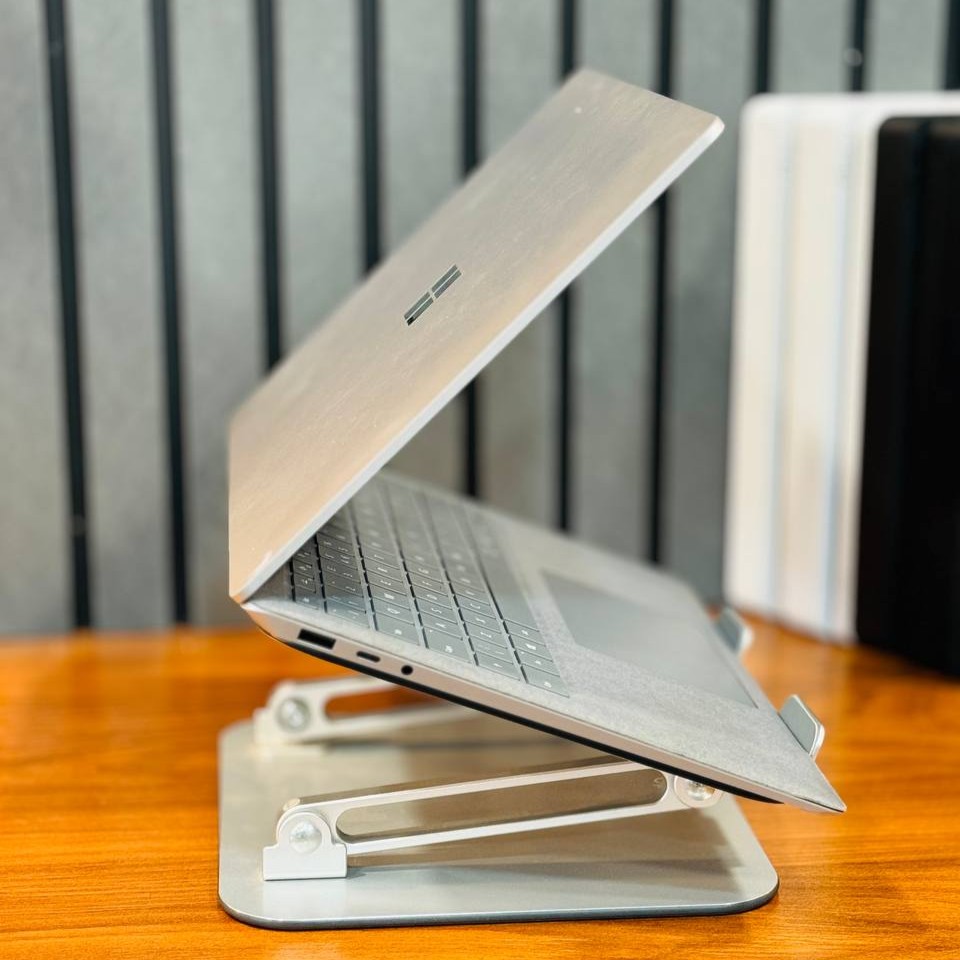 لپ تاپ استوک 13.5 اینچی مایکروسافت مدل Microsoft Surface Laptop 3 i5 1035G7 8GB 256GB Intel Iris Plus مشخصات، قیمت و خرید لپ تاپ استوک 13.5 اینچی مایکروسافت مدل Microsoft Surface Laptop 3 i5 1035G7 8GB 256GB Intel Iris Plus