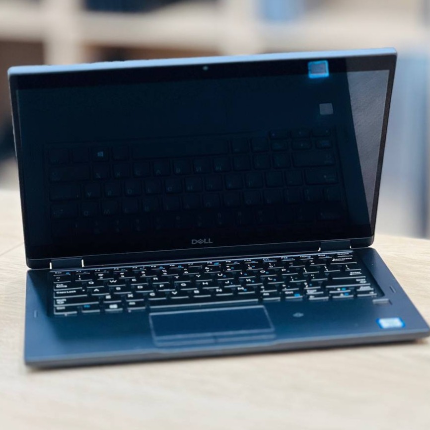 لپ تاپ استوک 13.3 اینچی دل مدل Dell Latitude 7390 i5 8350U 8GB 256GB Intel UHD 620 مشخصات، قیمت و خرید لپ تاپ استوک 13.3 اینچی دل مدل Dell Latitude 7390 i5 8350U 8GB 256GB Intel UHD 620