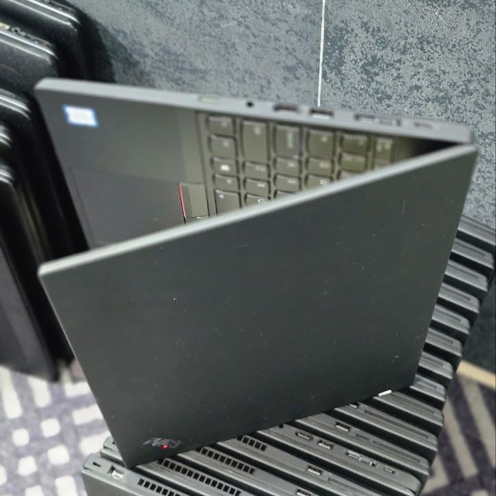 لپ تاپ استوک 15.6 اینچی لنوو مدل Lenovo ThinkPad P53S i7 8650U 16GB 256GB NVIDIA Quadro P520 مشخصات، قیمت و خرید لپ تاپ استوک 15.6 اینچی لنوو مدل Lenovo ThinkPad P53S i7 8650U 16GB 256GB NVIDIA Quadro P520