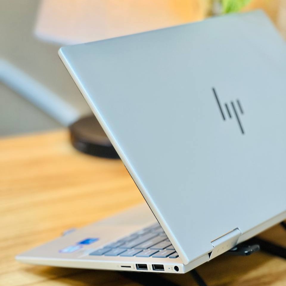 لپ تاپ استوک 14 اینچی اچ پی مدل HP Envy X360 14 Core 5 120U 8GB 512GB Intel Iris Xe مشخصات، قیمت و خرید لپ تاپ استوک 14 اینچی اچ پی مدل HP Envy X360 14 Core 5 120U 8GB 512GB Intel Iris Xe
