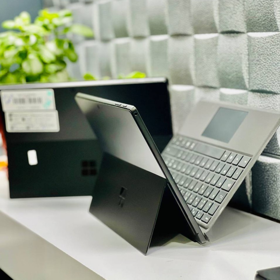 لپ تاپ استوک 12.3 اینچی مایکروسافت مدل Microsoft Surface Pro 7 Plus i7 1165G7 16GB 256GB Intel Iris Xe مشخصات، قیمت و خرید لپ تاپ استوک 12.3 اینچی مایکروسافت مدل Microsoft Surface Pro 7 Plus i7 1165G7 16GB 256GB Intel Iris Xe