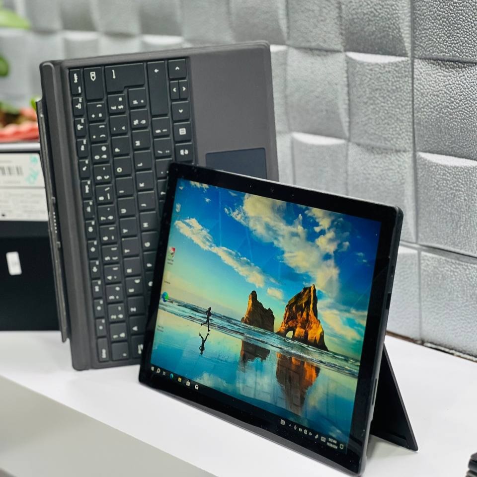 لپ تاپ استوک 12.3 اینچی مایکروسافت مدل Microsoft Surface Pro 7 Plus i7 1165G7 16GB 256GB Intel Iris Xe مشخصات، قیمت و خرید لپ تاپ استوک 12.3 اینچی مایکروسافت مدل Microsoft Surface Pro 7 Plus i7 1165G7 16GB 256GB Intel Iris Xe