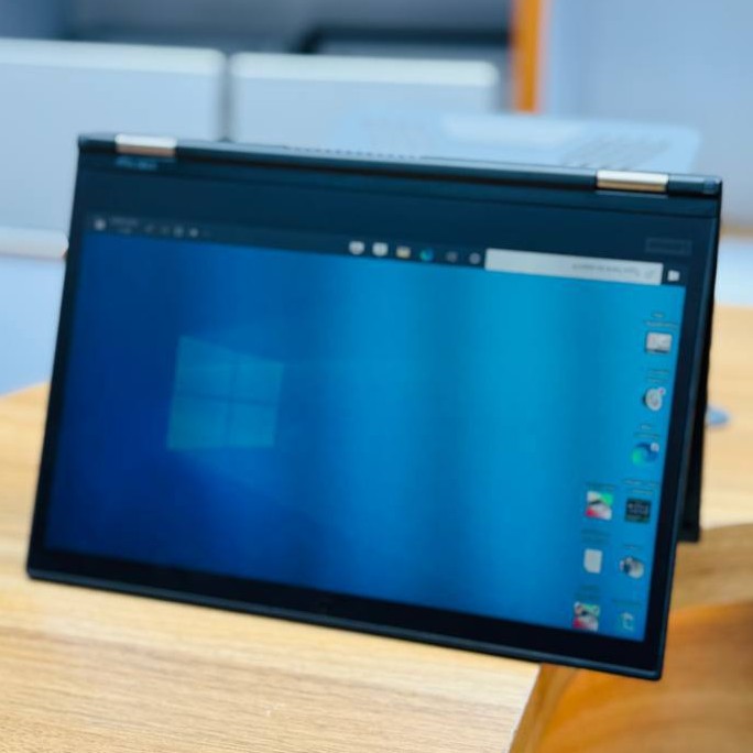 لپ تاپ استوک 13.3 اینچی لنوو مدل Lenovo ThinkPad X380 Yoga i5 8350U 8GB 256GB Intel UHD 620 مشخصات، قیمت و خرید لپ تاپ استوک 13.3 اینچی لنوو مدل Lenovo ThinkPad X380 Yoga i5 8350U 8GB 256GB Intel UHD 620
