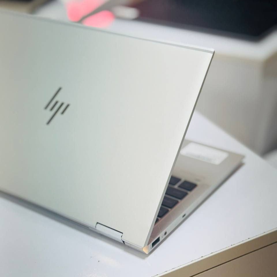 لپ تاپ استوک 14 اینچی اچ پی مدل HP EliteBook 1040 G7 i7 10610U 32GB 512GB Intel UHD 620 مشخصات، قیمت و خرید لپ تاپ استوک 14 اینچی اچ پی مدل HP EliteBook 1040 G7 i7 10610U 32GB 512GB Intel UHD 620