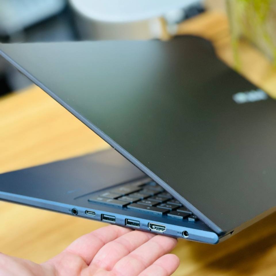 لپ تاپ اپن باکس 17.3 اینچی ایسوس مدل Asus Vivobook K1703 i5 12500H 12GB 256GB Intel Iris Xe مشخصات، قیمت و خرید لپ تاپ اپن باکس 17.3 اینچی ایسوس مدل Asus Vivobook K1703 i5 12500H 12GB 256GB Intel Iris Xe