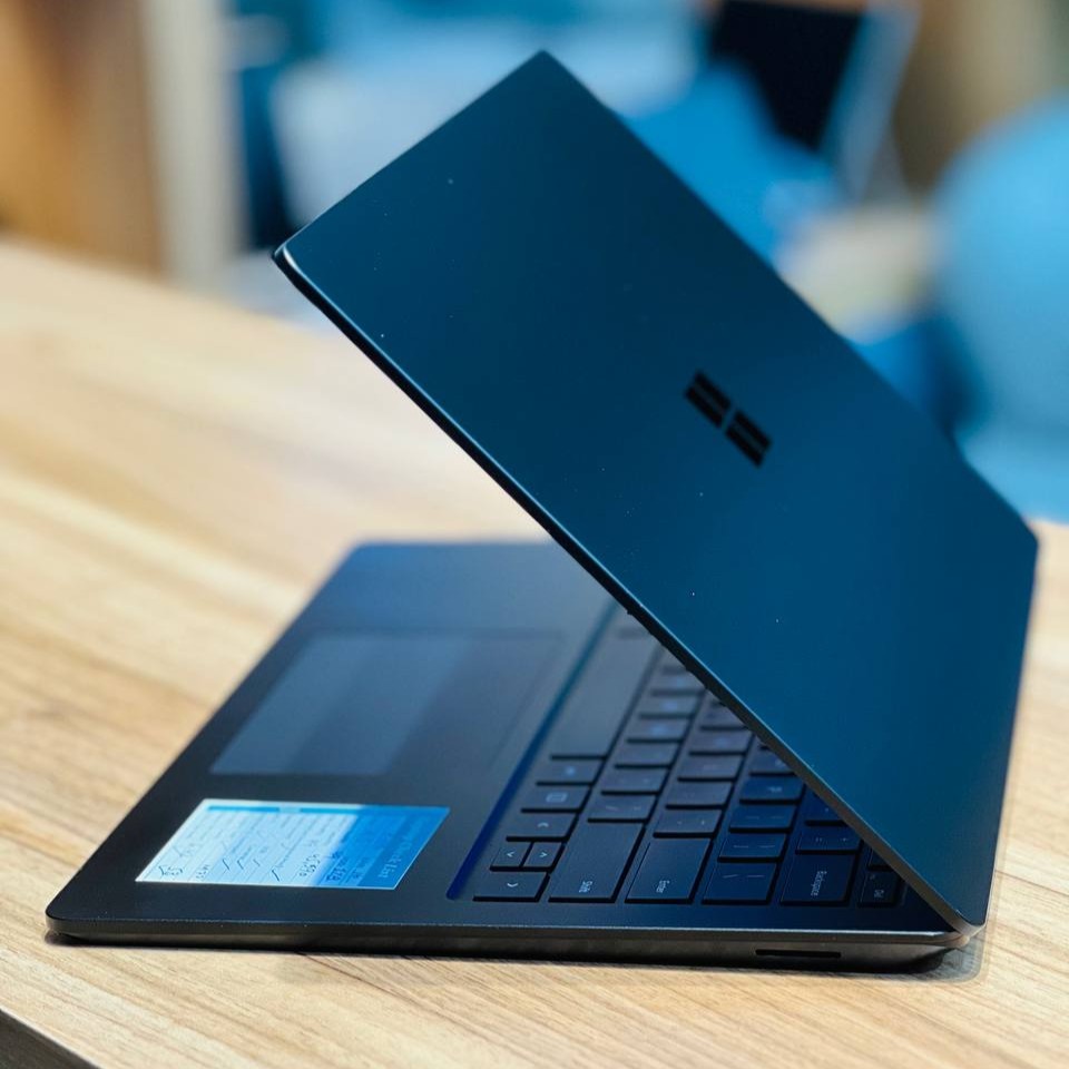 لپ تاپ استوک 13.5 اینچی مایکروسافت مدل Microsoft Surface Laptop 3 i7 1065G7 16GB 256GB Intel Iris Plus مشخصات، قیمت و خرید لپ تاپ استوک 13.5 اینچی مایکروسافت مدل Microsoft Surface Laptop 3 i7 1065G7 16GB 256GB Intel Iris Plus