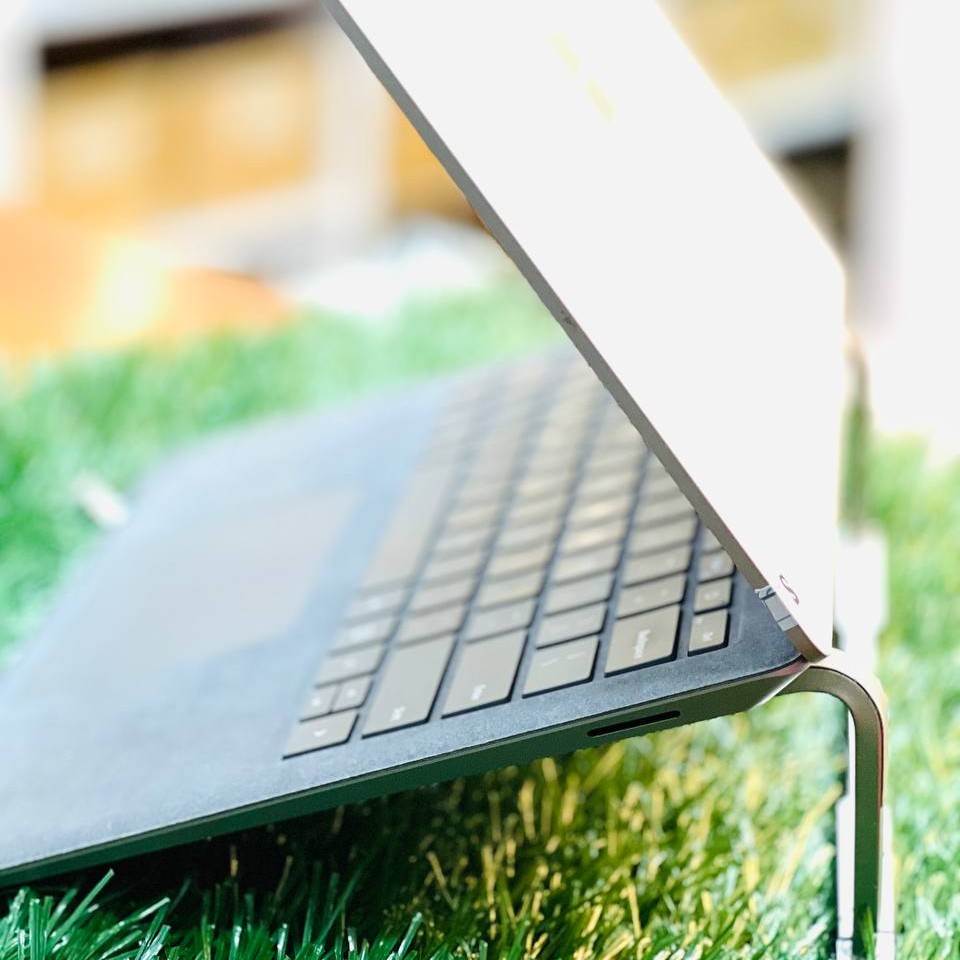 لپ تاپ استوک 13.5 اینچی مایکروسافت مدل Microsoft Surface Laptop 3 i7 1065G7 16GB 256GB Intel Iris Plus مشخصات، قیمت و خرید لپ تاپ استوک 13.5 اینچی مایکروسافت مدل Microsoft Surface Laptop 3 i7 1065G7 16GB 256GB Intel Iris Plus