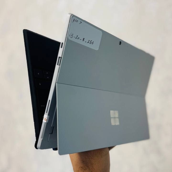 لپ تاپ استوک 12.3 اینچی مایکروسافت مدل Microsoft Surface Pro 7 i5 1035G4 8GB 256GB Intel Iris Plus مشخصات، قیمت و خرید لپ تاپ استوک 12.3 اینچی مایکروسافت مدل Microsoft Surface Pro 7 i5 1035G4 8GB 256GB Intel Iris Plus