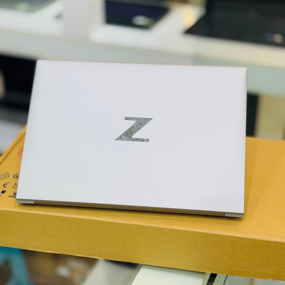 لپ تاپ اپن باکس 16 اینچی اچ پی مدل HP Zbook Studio 16 G9 i7 12700H 16GB 1TB NVIDIA RTX 3070 ti مشخصات، قیمت و خرید لپ تاپ اپن باکس 16 اینچی اچ پی مدل HP Zbook Studio 16 G9 i7 12700H 16GB 1TB NVIDIA RTX 3070 ti
