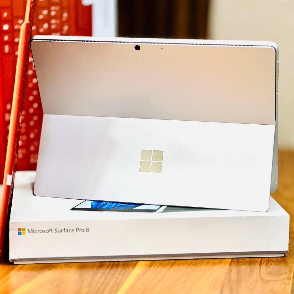 لپ تاپ اپن باکس 12.3 اینچی مایکروسافت مدل Microsoft Surface Pro 8 i5 1135G7 8GB 256GB Intel Iris Xe مشخصات، قیمت و خرید لپ تاپ اپن باکس 12.3 اینچی مایکروسافت مدل Microsoft Surface Pro 8 i5 1135G7 8GB 256GB Intel Iris Xe