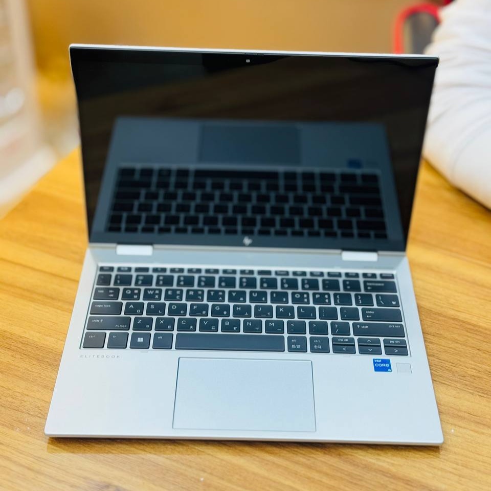 لپ تاپ استوک 13.3 اینچی اچ پی مدل HP EliteBook 830 G10 i5 1335U 8GB 512GB Intel Iris Xe مشخصات، قیمت و خرید لپ تاپ استوک 13.3 اینچی اچ پی مدل HP EliteBook 830 G10 i5 1335U 8GB 512GB Intel Iris Xe