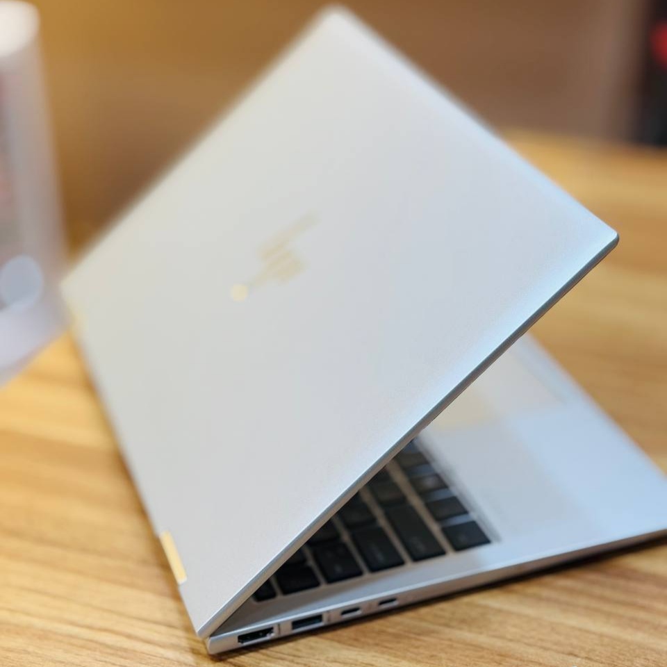 لپ تاپ استوک 13.3 اینچی اچ پی مدل HP EliteBook 830 G10 i5 1335U 8GB 512GB Intel Iris Xe مشخصات، قیمت و خرید لپ تاپ استوک 13.3 اینچی اچ پی مدل HP EliteBook 830 G10 i5 1335U 8GB 512GB Intel Iris Xe