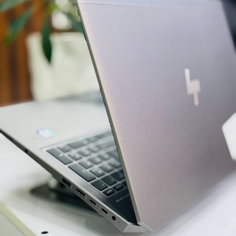 لپ تاپ استوک 15.6 اینچی اچ پی مدل HP Zbook 15 G6 i7 9850H 16GB 512GB NVIDIA Quadro T2000 مشخصات، قیمت و خرید لپ تاپ استوک 15.6 اینچی اچ پی مدل HP Zbook 15 G6 i7 9850H 16GB 512GB NVIDIA Quadro T2000