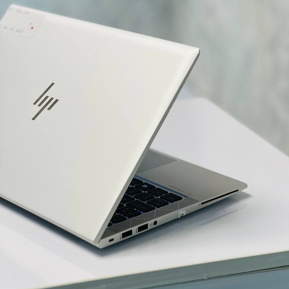 لپ تاپ استوک 13.3 اینچی اچ پی مدل HP EliteBook 830 G8 i5 1135G7 16GB 512GB Intel Iris Xe مشخصات، قیمت و خرید لپ تاپ استوک 13.3 اینچی اچ پی مدل HP EliteBook 830 G8 i5 1135G7 16GB 512GB Intel Iris Xe