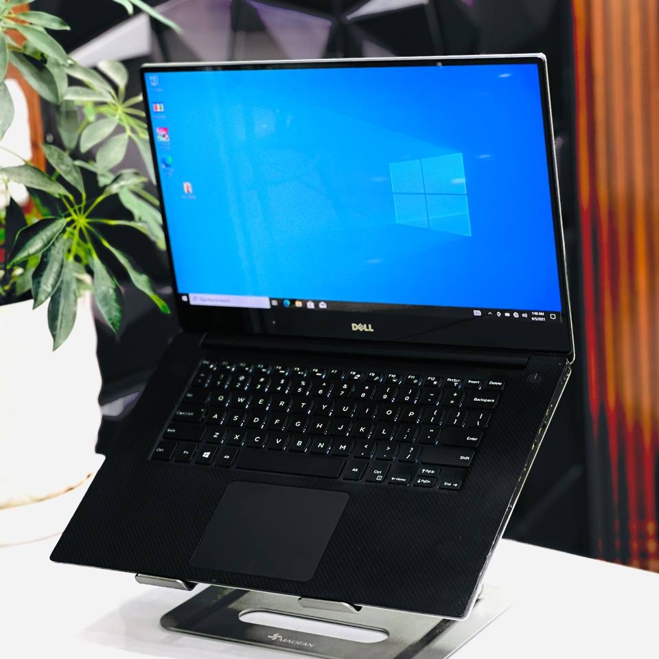 لپ تاپ استوک 15.6 اینچی دل مدل Dell Precision 5520 Xeon E3-1505M v6 16GB 512GB NVIDIA Quadro M1200 Touch مشخصات، قیمت و خرید لپ تاپ استوک 15.6 اینچی دل مدل Dell Precision 5520 Xeon E3-1505M v6 16GB 512GB NVIDIA Quadro M1200 Touch