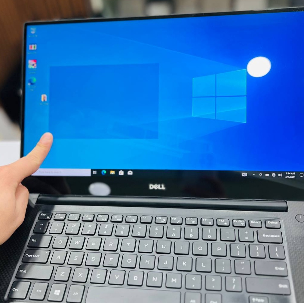 لپ تاپ استوک 15.6 اینچی دل مدل Dell Precision 5520 Xeon E3-1505M v6 16GB 512GB NVIDIA Quadro M1200 Touch مشخصات، قیمت و خرید لپ تاپ استوک 15.6 اینچی دل مدل Dell Precision 5520 Xeon E3-1505M v6 16GB 512GB NVIDIA Quadro M1200 Touch