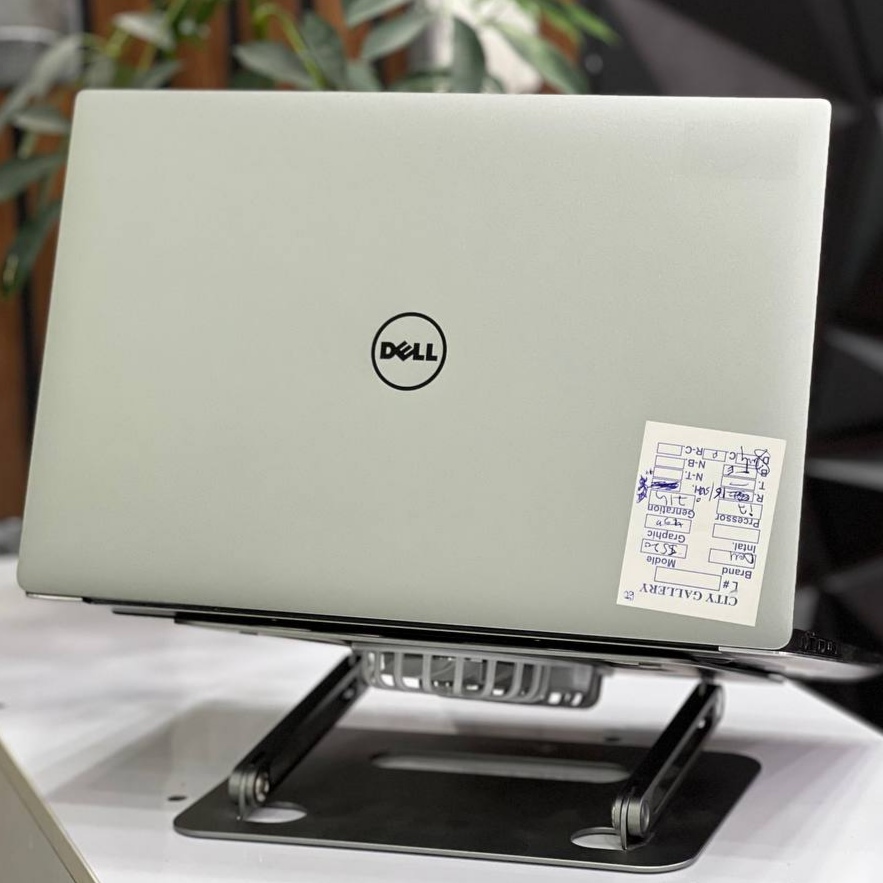 لپ تاپ استوک 15.6 اینچی دل مدل Dell Precision 5520 Xeon E3-1505M v6 16GB 512GB NVIDIA Quadro M1200 Touch مشخصات، قیمت و خرید لپ تاپ استوک 15.6 اینچی دل مدل Dell Precision 5520 Xeon E3-1505M v6 16GB 512GB NVIDIA Quadro M1200 Touch