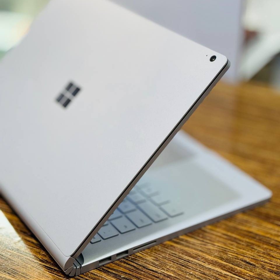 لپ تاپ استوک 13.5 اینچی مایکروسافت مدل Microsoft Surface Book 3 i7 1065G7 16GB 256GB NVIDIA GTX 1650 مشخصات، قیمت و خرید لپ تاپ استوک 13.5 اینچی مایکروسافت مدل Microsoft Surface Book 3 i7 1065G7 16GB 256GB NVIDIA GTX 1650
