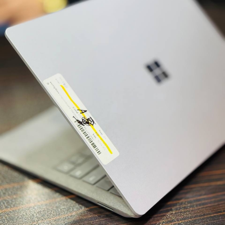 لپ تاپ استوک 13.5 اینچی مایکروسافت مدل Microsoft Surface Laptop 4 R5 4680U 16GB 256GB AMD Radeon مشخصات، قیمت و خرید لپ تاپ استوک 13.5 اینچی مایکروسافت مدل Microsoft Surface Laptop 4 R5 4680U 16GB 256GB AMD Radeon