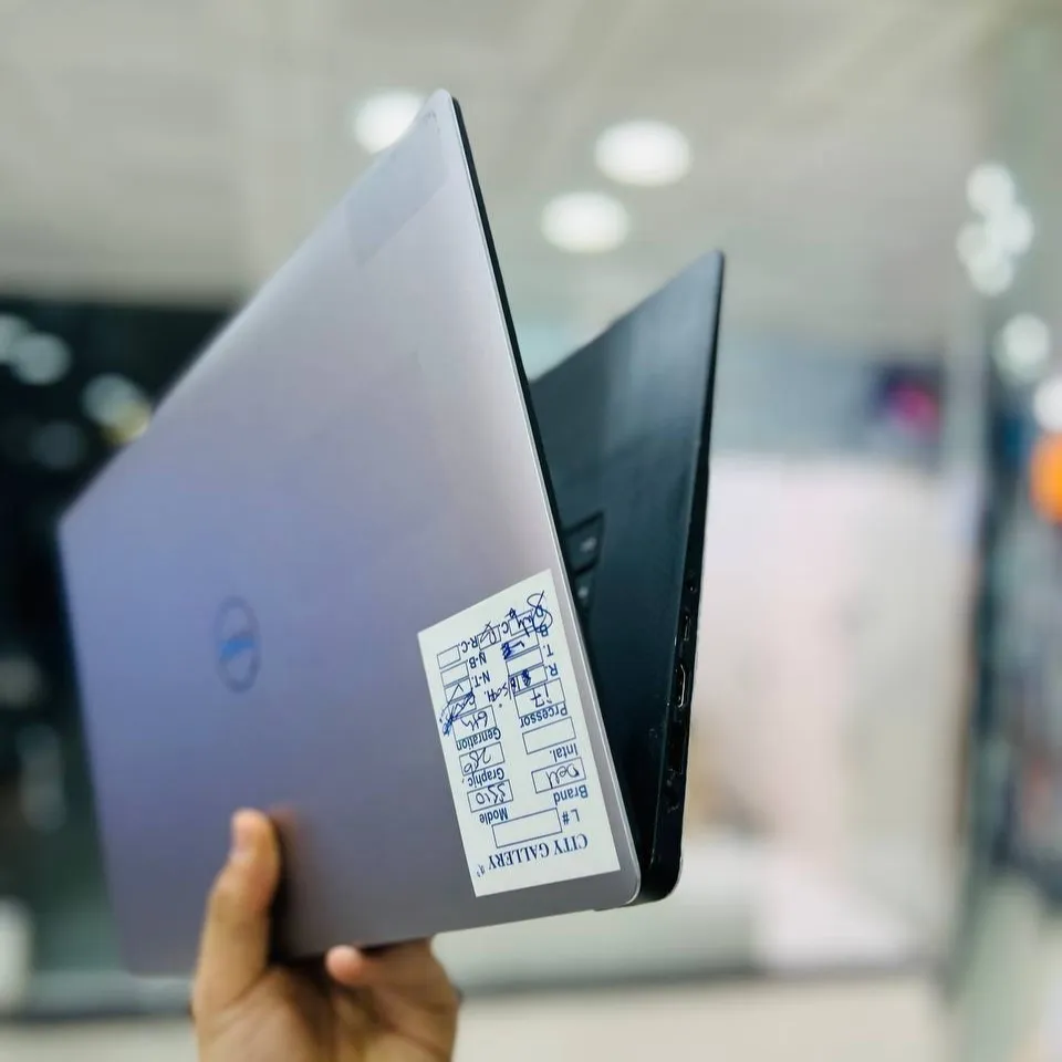 لپ تاپ استوک 15.6 اینچی دل مدل Dell Precision 5510 i7 6820HQ 16GB 512GB NVIDIA Quadro M1000M مشخصات، قیمت و خرید لپ تاپ استوک 15.6 اینچی دل مدل Dell Precision 5510 i7 6820HQ 16GB 512GB NVIDIA Quadro M1000M
