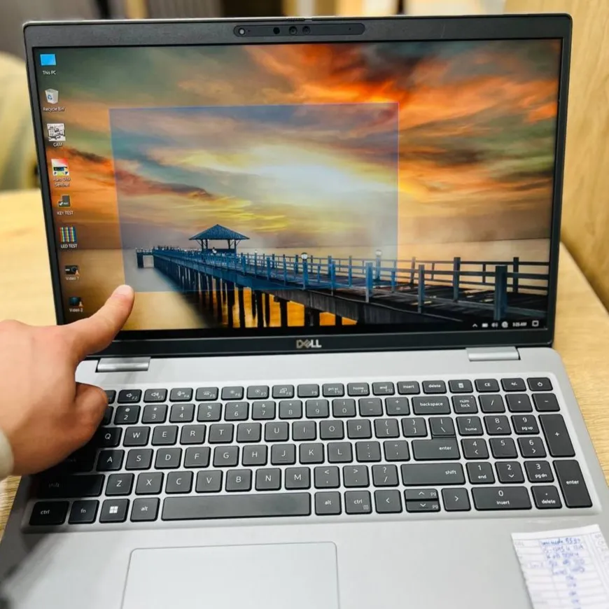 لپ تاپ استوک 15.6 اینچی دل مدل Dell Latitude 5530 i5 1245U 16GB 512GB Intel UHD Touch مشخصات، قیمت و خرید لپ تاپ استوک 15.6 اینچی دل مدل Dell Latitude 5530 i5 1245U 16GB 512GB Intel UHD Touch