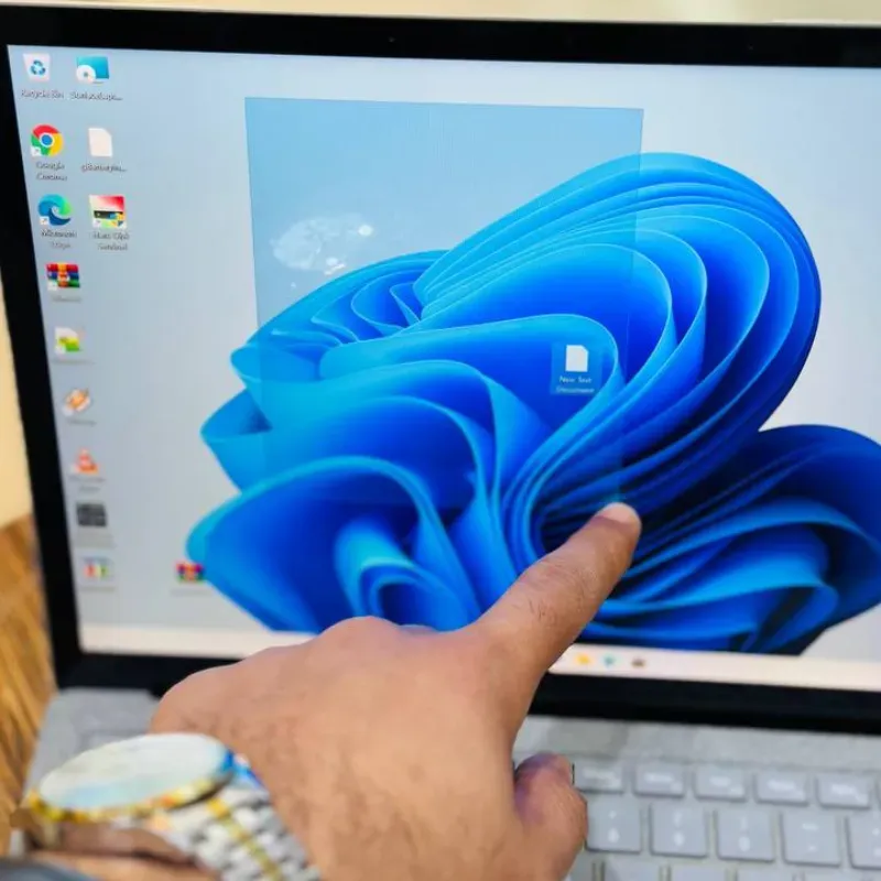 لپ تاپ استوک 13.5 اینچی مایکروسافت مدل Microsoft Surface Laptop 2 i7 8650U 8GB 256GB Intel UHD 620 مشخصات، قیمت و خرید لپ تاپ استوک 13.5 اینچی مایکروسافت مدل Microsoft Surface Laptop 2 i7 8650U 8GB 256GB Intel UHD 620