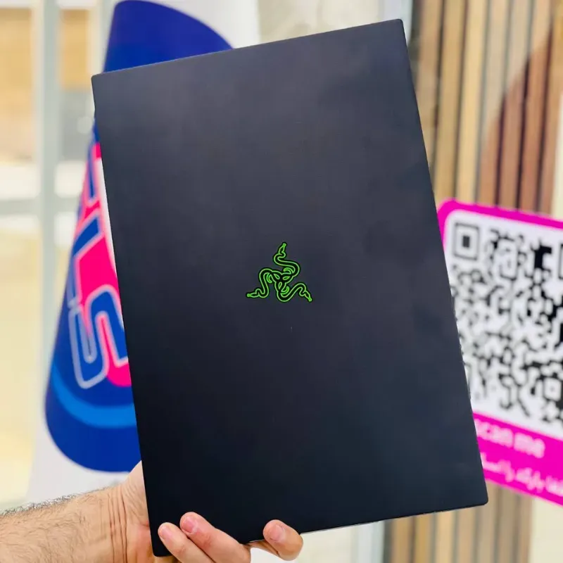لپ تاپ استوک 17.3 اینچی ریزر مدل Razer Blade 17 i7 9750H 16GB 512GB NVIDIA RTX 2060 144Hz مشخصات، قیمت و خرید لپ تاپ استوک 17.3 اینچی ریزر مدل Razer Blade 17 i7 9750H 16GB 512GB NVIDIA RTX 2060 144Hz