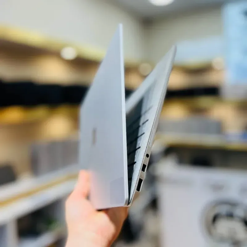 لپ تاپ استوک 13.5 اینچی مایکروسافت مدل Microsoft Surface Laptop 2 i5 8350U 8GB 256GB Intel UHD 620 مشخصات، قیمت و خرید لپ تاپ استوک 13.5 اینچی مایکروسافت مدل Microsoft Surface Laptop 2 i5 8350U 8GB 256GB Intel UHD 620