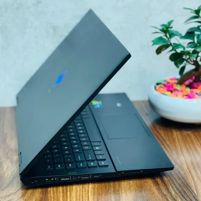 لپ تاپ اپن باکس 17.3 اینچی اچ پی مدل HP OMEN 17 i7 12700H 16GB 1TB NVIDIA RTX 3060 مشخصات، قیمت و خرید لپ تاپ اپن باکس 17.3 اینچی اچ پی مدل HP OMEN 17 i7 12700H 16GB 1TB NVIDIA RTX 3060