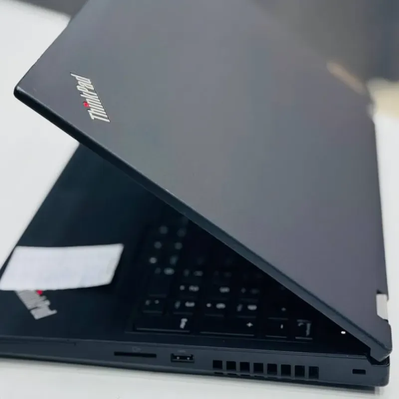لپ تاپ استوک 15.6 اینچی لنوو مدل Lenovo ThinkPad P52 i7 8850H 16GB 512GB NVIDIA P1000 مشخصات، قیمت و خرید لپ تاپ استوک 15.6 اینچی لنوو مدل Lenovo ThinkPad P52 i7 8850H 16GB 512GB NVIDIA P1000