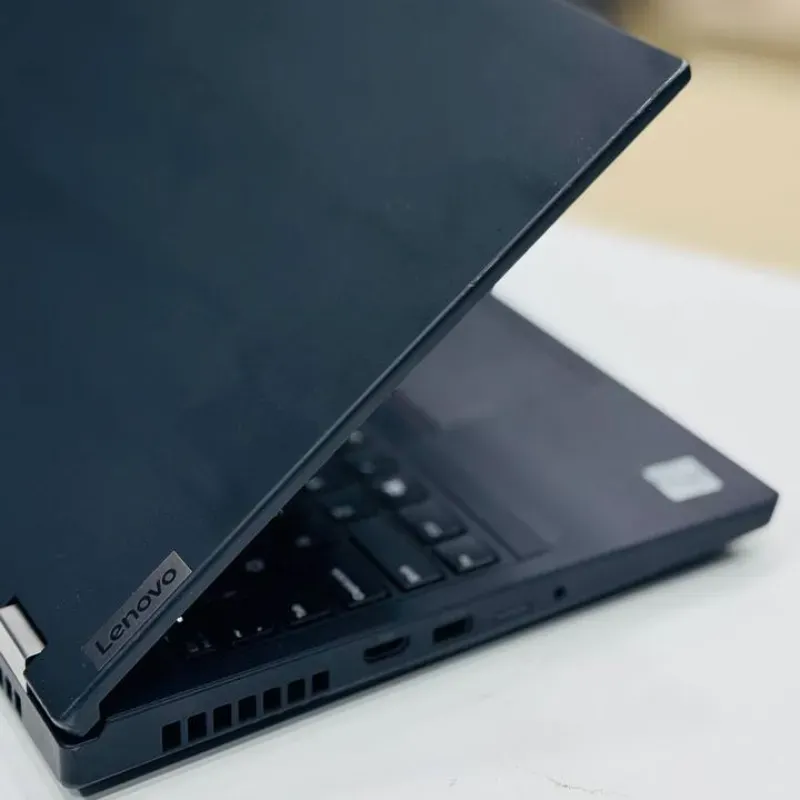 لپ تاپ استوک 15.6 اینچی لنوو مدل Lenovo ThinkPad P52 i7 8850H 16GB 512GB NVIDIA P1000 مشخصات، قیمت و خرید لپ تاپ استوک 15.6 اینچی لنوو مدل Lenovo ThinkPad P52 i7 8850H 16GB 512GB NVIDIA P1000