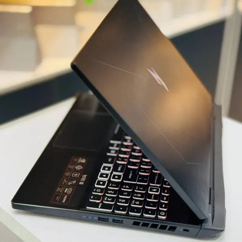 لپ تاپ اپن باکس 16 اینچی ایسر مدل Acer Nitro 16 R7 7840HS 16GB 512GB RTX 4050 165Hz مشخصات، قیمت و خرید لپ تاپ اپن باکس 16 اینچی ایسر مدل Acer Nitro 16 R7 7840HS 16GB 512GB RTX 4050 165Hz