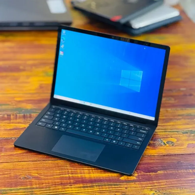 لپ تاپ استوک 13.5 اینچی مایکروسافت مدل Microsoft Surface Laptop 5 i7 1255U 16GB 512GB Intel Iris Xe مشخصات، قیمت و خرید لپ تاپ استوک 13.5 اینچی مایکروسافت مدل Microsoft Surface Laptop 5 i7 1255U 16GB 512GB Intel Iris Xe