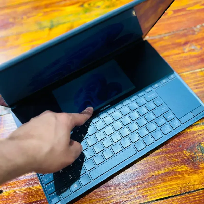 لپ تاپ استوک 14 اینچی ایسوس مدل Asus Zenbook Dou 14 UX481Fly i7 10510U 16GB 512GB NVIDIA MX250 مشخصات، قیمت و خرید لپ تاپ استوک 14 اینچی ایسوس مدل Asus Zenbook Dou 14 UX481Fly i7 10510U 16GB 512GB NVIDIA MX250