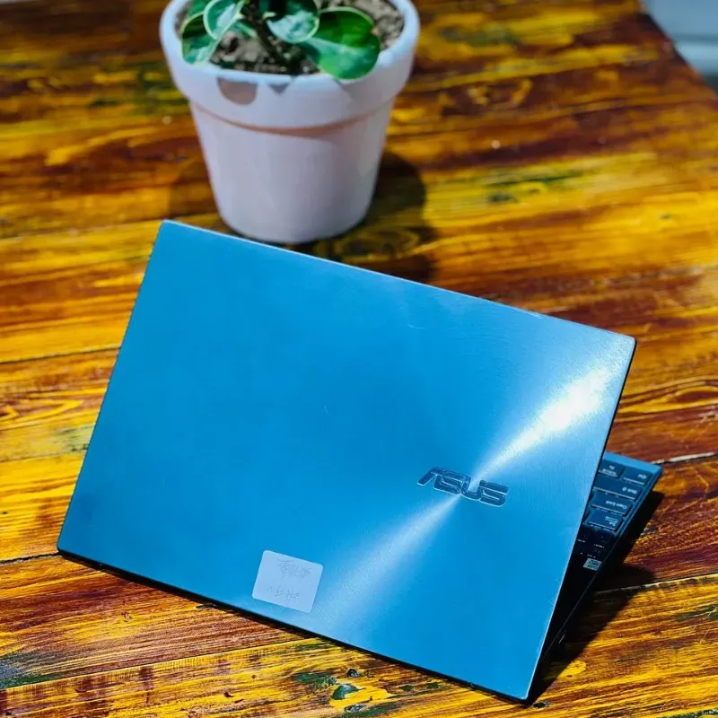 لپ تاپ استوک 14 اینچی ایسوس مدل Asus Zenbook Dou 14 UX481Fly i7 10510U 16GB 512GB NVIDIA MX250 مشخصات، قیمت و خرید لپ تاپ استوک 14 اینچی ایسوس مدل Asus Zenbook Dou 14 UX481Fly i7 10510U 16GB 512GB NVIDIA MX250