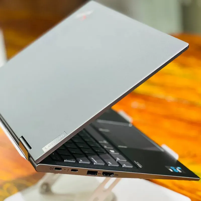 لپ تاپ استوک 14 اینچی لنوو مدل Lenovo Thinkpad X1 Yoga Gen 6 i7 1185G7 16GB 1TB Intel Iris Xe مشخصات، قیمت و خرید لپ تاپ استوک 14 اینچی لنوو مدل Lenovo Thinkpad X1 Yoga Gen 6 i7 1185G7 16GB 1TB Intel Iris Xe