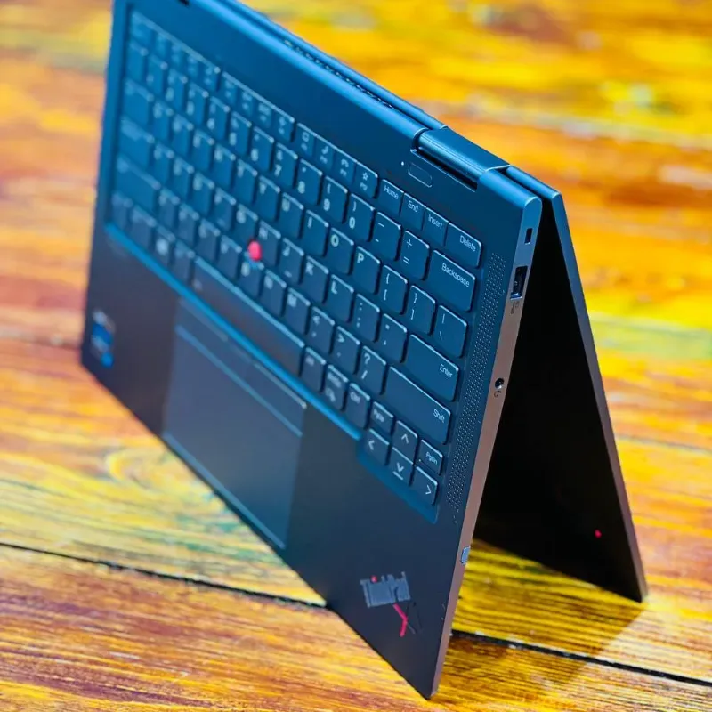 لپ تاپ استوک 14 اینچی لنوو مدل Lenovo Thinkpad X1 Yoga Gen 6 i7 1185G7 16GB 1TB Intel Iris Xe مشخصات، قیمت و خرید لپ تاپ استوک 14 اینچی لنوو مدل Lenovo Thinkpad X1 Yoga Gen 6 i7 1185G7 16GB 1TB Intel Iris Xe