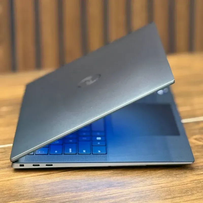 لپ تاپ استوک 15.6 اینچی دل مدل Dell Precision 5570 i7 12800H 32GB 512GB RTX A2000 مشخصات، قیمت و خرید لپ تاپ استوک 15.6 اینچی دل مدل Dell Precision 5570 i7 12800H 32GB 512GB RTX A2000
