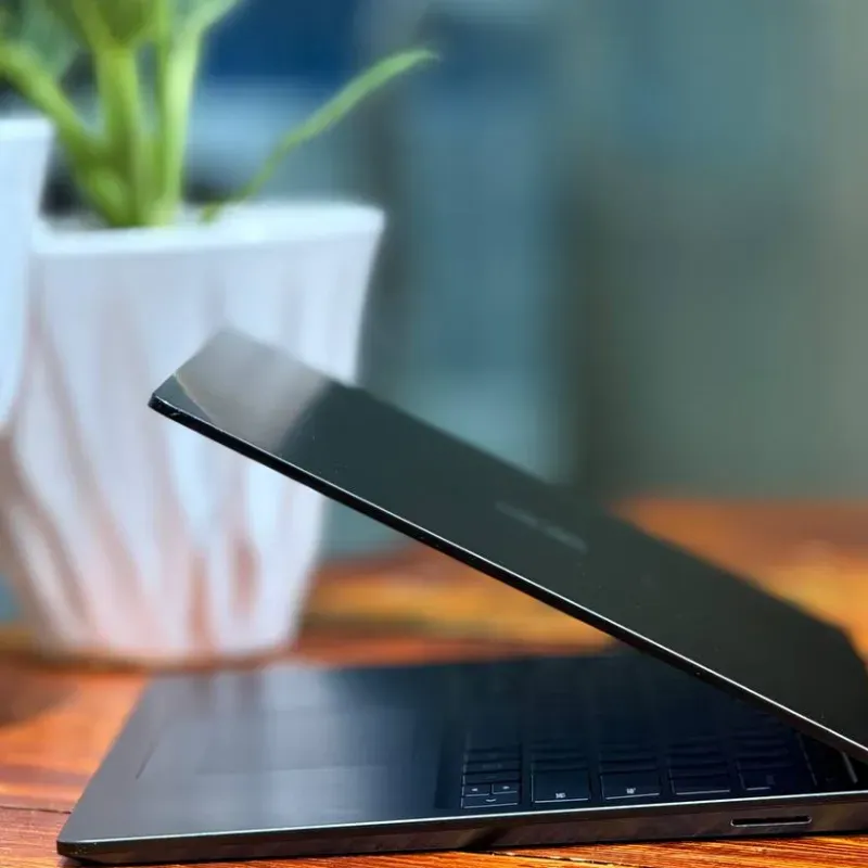 لپ تاپ استوک 13.5 اینچی مایکروسافت مدل Microsoft Surface Laptop 4 i7 1185G7 16GB 512GB Intel Iris Xe مشخصات، قیمت و خرید لپ تاپ استوک 13.5 اینچی مایکروسافت مدل Microsoft Surface Laptop 4 i7 1185G7 16GB 512GB Intel Iris Xe